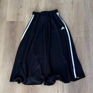 Adidas Skirt from Japan. Size XS Jap155
